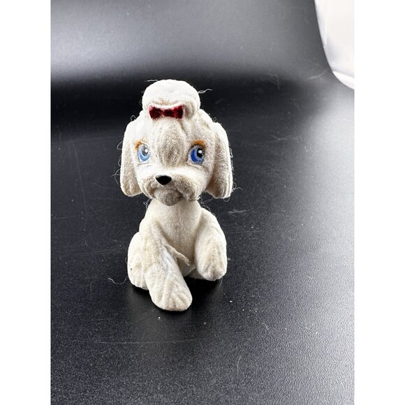 Bratz Doll 2006 Pampered Pupz Yasmin Dog  VHTF White Blue Eyes Bichon Frise READ - Picture 1 of 14
